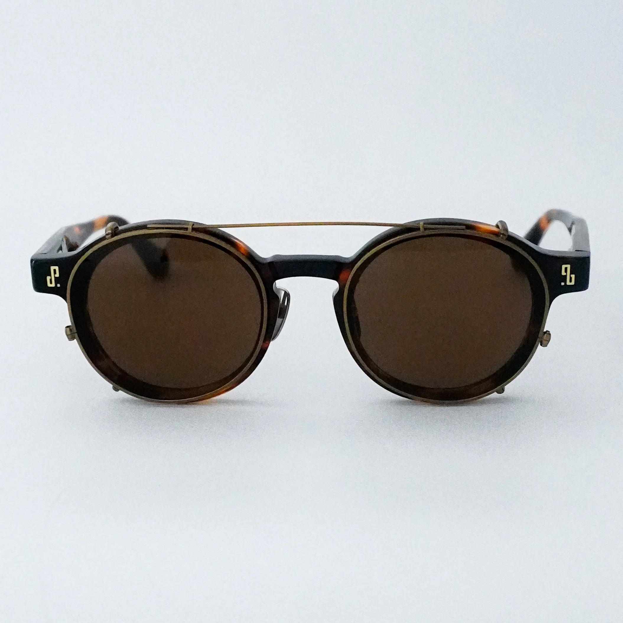 P.eyewear